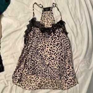 Vici Leopard Tank